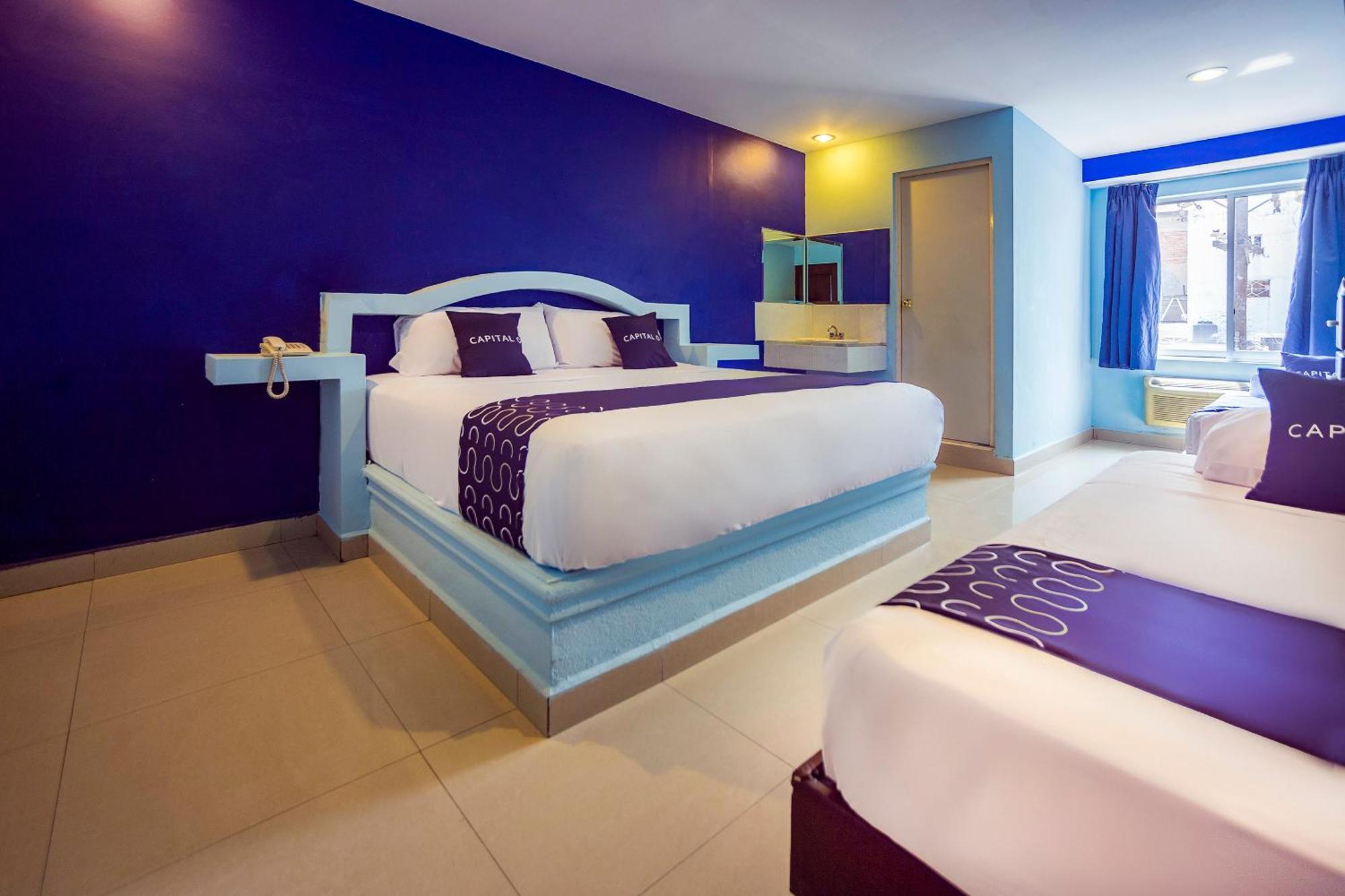 Capital O Hotel Diro, 蒙特雷 外观 照片